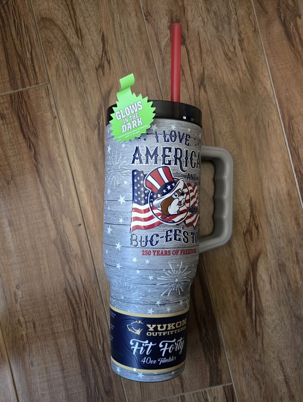 Buc-ee’s 250 Years of Freedom Americana 40oz Yukon Outfitters Tumbler NWT